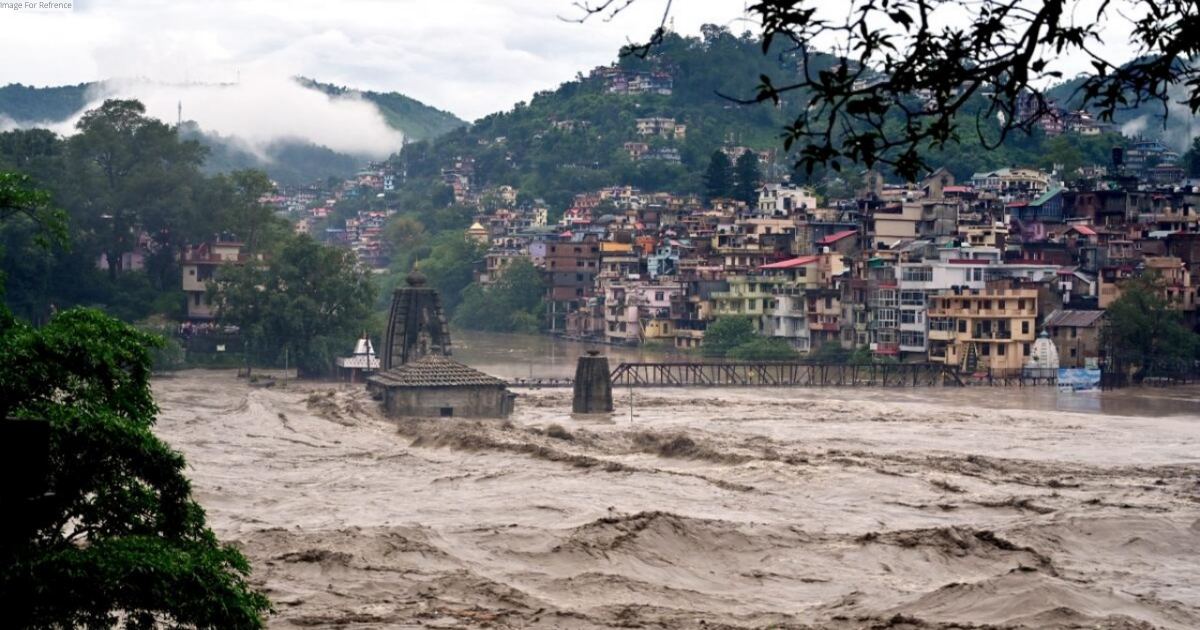 Himachal: IMD predicts heavy rainfall from July 26 to 28, issues orange alert for seven districts